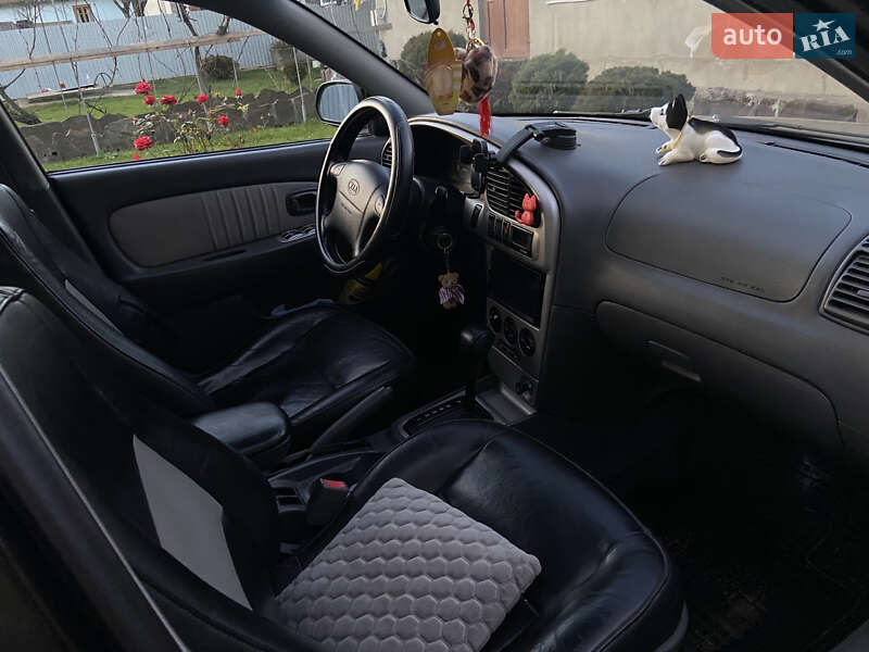 Седан Kia Shuma 2003 в Тернополе