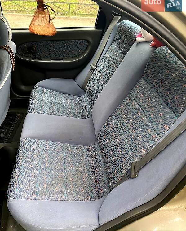 Седан Kia Shuma 1999 в Днепре фото 5 Седан Kia Shuma 1999 в Днепре