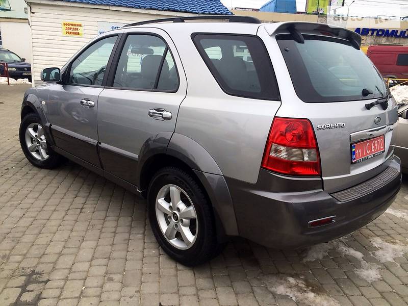 Позашляховик / Кросовер Kia Sorento 2003 в Чернівцях