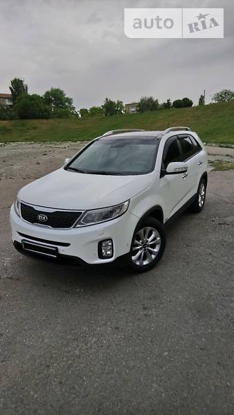 Внедорожник / Кроссовер Kia Sorento 2014 в Каховке