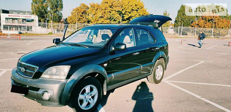 Позашляховик / Кросовер Kia Sorento 2005 в Києві