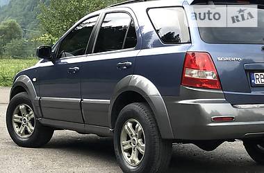 Внедорожник / Кроссовер Kia Sorento 2004 в Межгорье