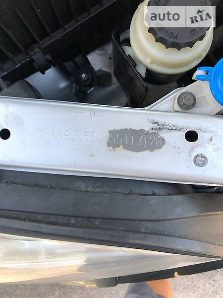 Позашляховик / Кросовер Kia Sorento 2004 в Рівному фото 16 Позашляховик / Кросовер Kia Sorento 2004 в Рівному