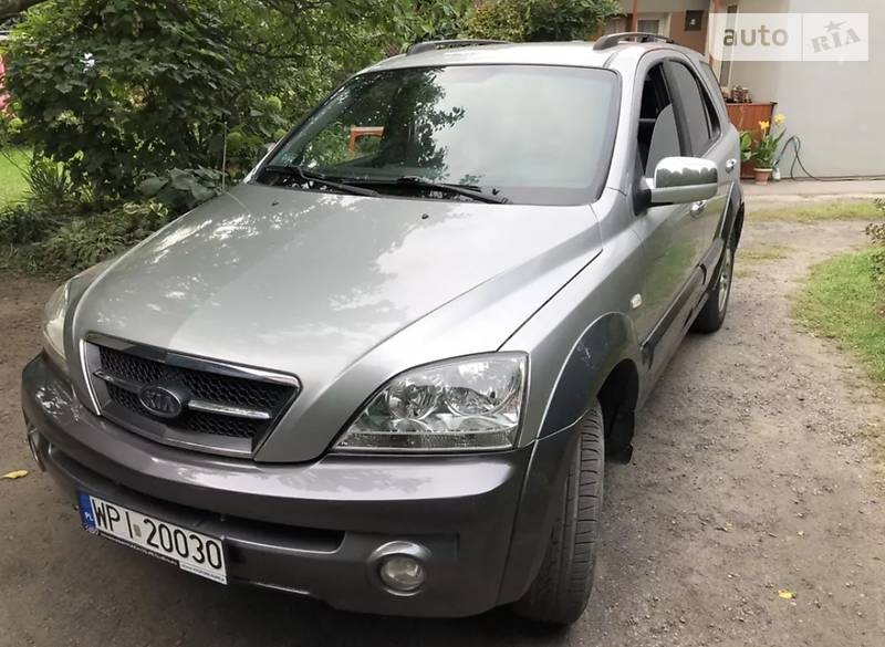 Внедорожник / Кроссовер Kia Sorento 2005 в Межгорье