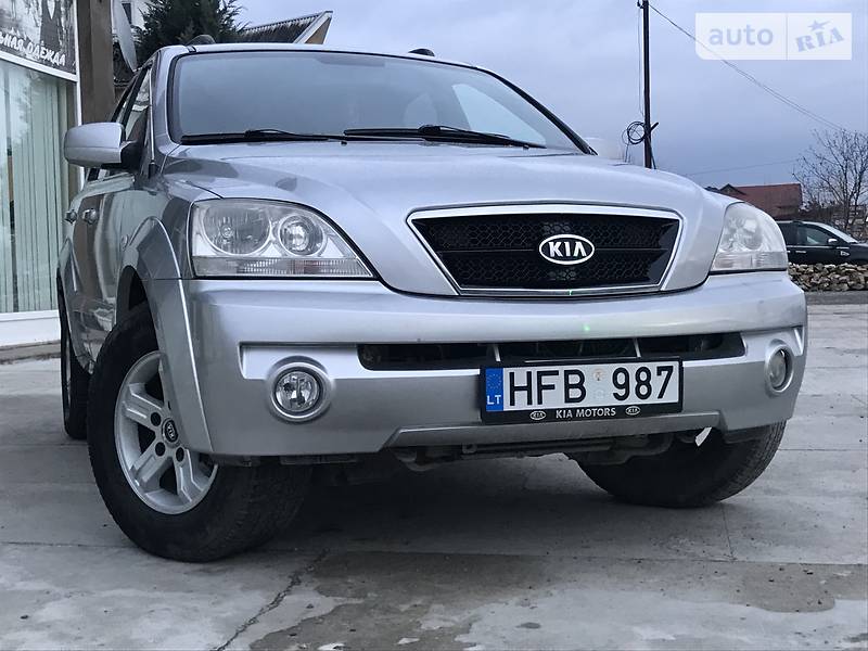 Внедорожник / Кроссовер Kia Sorento 2003 в Тячеве