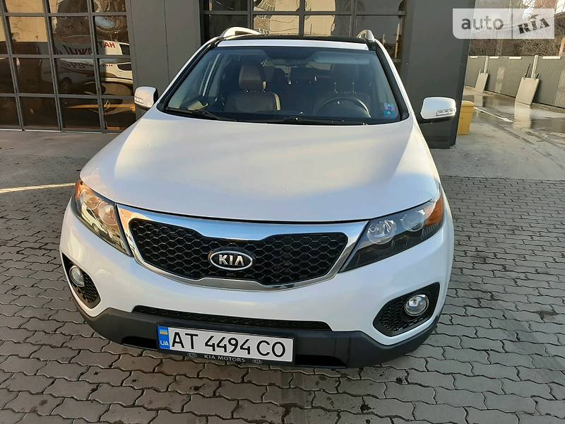 Позашляховик / Кросовер Kia Sorento 2010 в Калуші