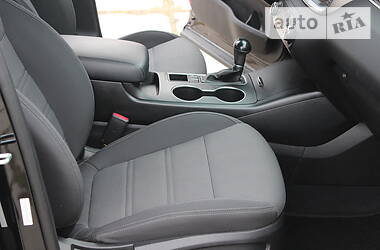 Позашляховик / Кросовер Kia Sorento 2016 в 