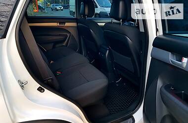 Позашляховик / Кросовер Kia Sorento 2014 в 
