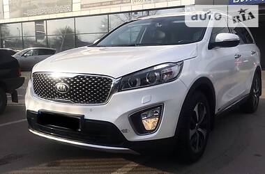 Позашляховик / Кросовер Kia Sorento 2016 в 