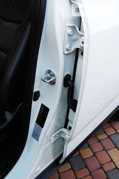 Позашляховик / Кросовер Kia Sorento 2011 в Умані