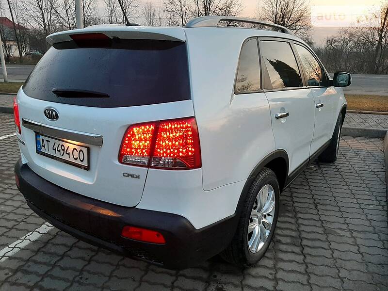 Позашляховик / Кросовер Kia Sorento 2010 в Калуші