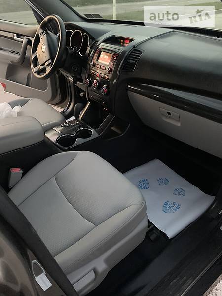 Позашляховик / Кросовер Kia Sorento 2013 в Рівному