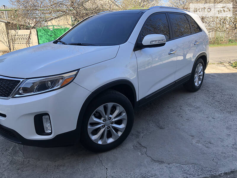 Позашляховик / Кросовер Kia Sorento 2014 в Одесі