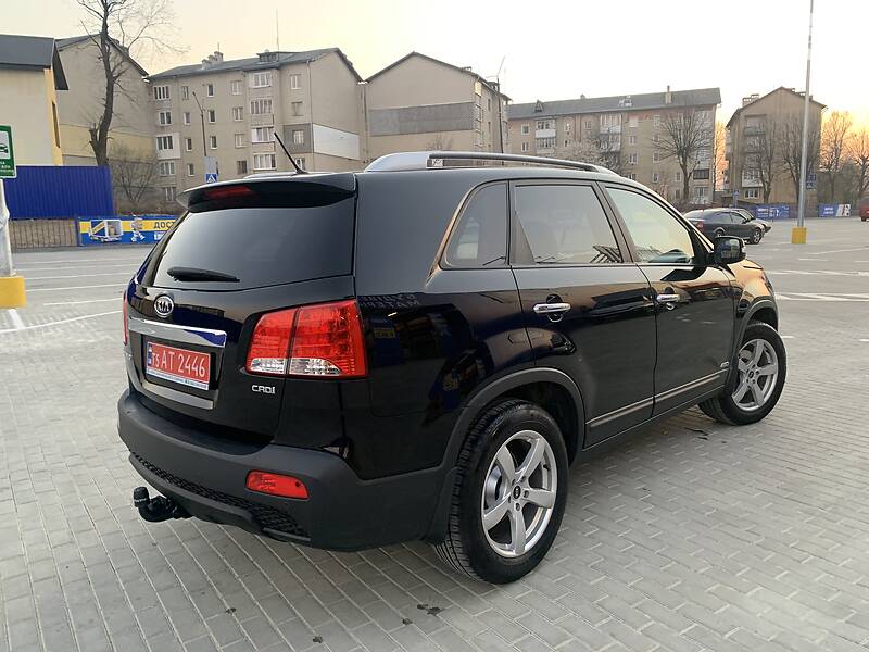 Позашляховик / Кросовер Kia Sorento 2010 в Івано-Франківську