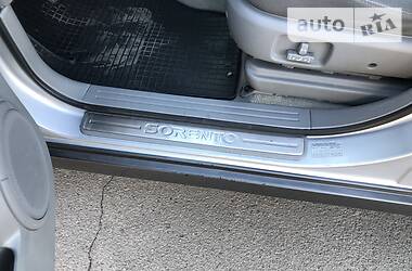 Позашляховик / Кросовер Kia Sorento 2007 в 