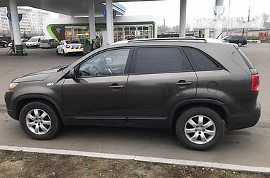 Позашляховик / Кросовер Kia Sorento 2009 в 