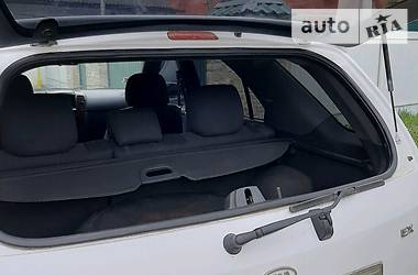 Позашляховик / Кросовер Kia Sorento 2004 в 