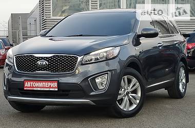 Позашляховик / Кросовер Kia Sorento 2016 в 