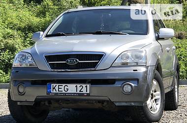 Внедорожник / Кроссовер Kia Sorento 2004 в Межгорье