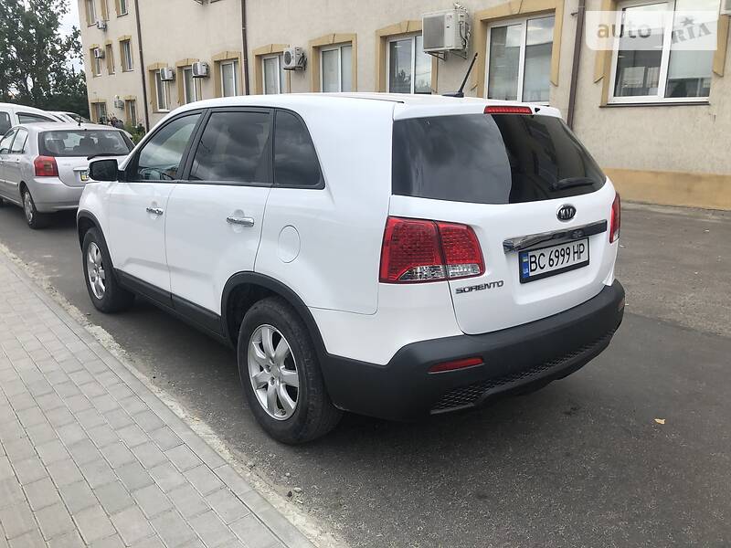 Позашляховик / Кросовер Kia Sorento 2011 в Львові