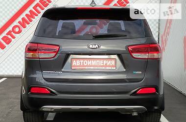 Позашляховик / Кросовер Kia Sorento 2016 в Києві