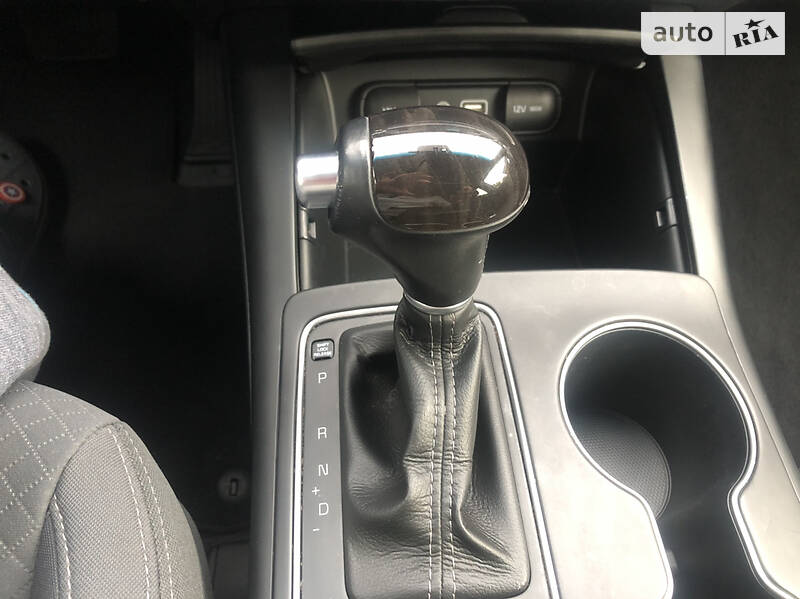 Позашляховик / Кросовер Kia Sorento 2015 в Одесі