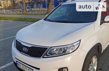 Позашляховик / Кросовер Kia Sorento 2013 в Хмельницькому