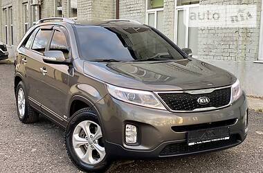 Внедорожник / Кроссовер Kia Sorento 2012 в Киеве