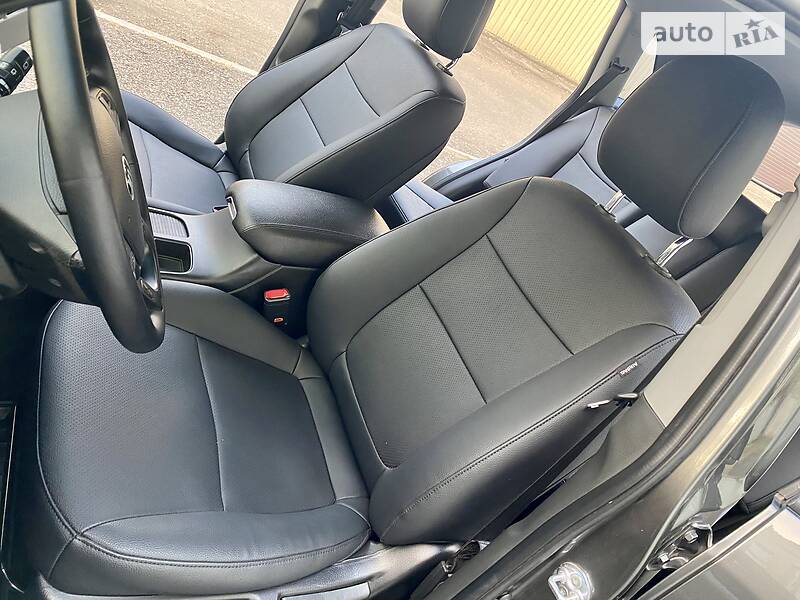 Позашляховик / Кросовер Kia Sorento 2012 в Києві фото 19 Позашляховик / Кросовер Kia Sorento 2012 в Києві