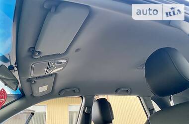 Внедорожник / Кроссовер Kia Sorento 2012 в 