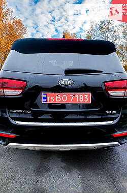 Внедорожник / Кроссовер Kia Sorento 2016 в Ровно