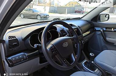 Внедорожник / Кроссовер Kia Sorento 2010 в Ивано-Франковске