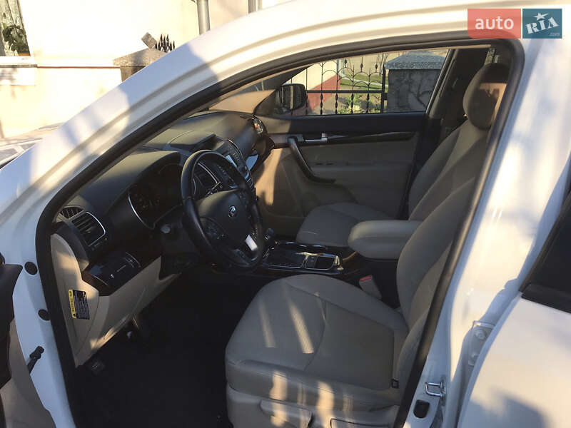 Позашляховик / Кросовер Kia Sorento 2014 в Сокалі