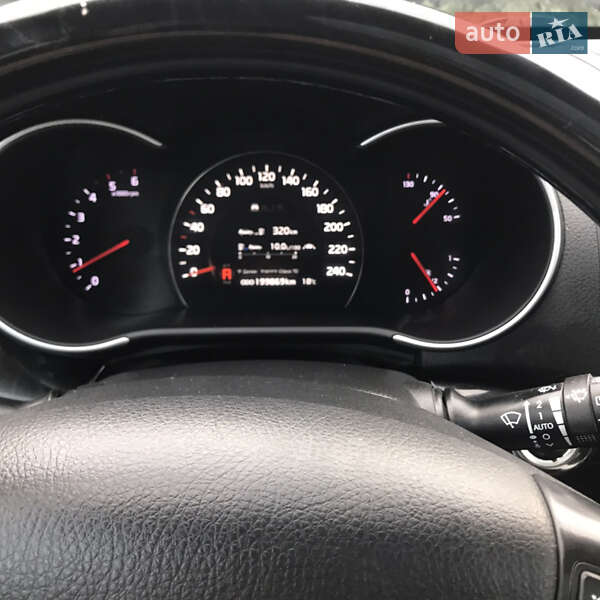 Внедорожник / Кроссовер Kia Sorento 2013 в Ивано-Франковске