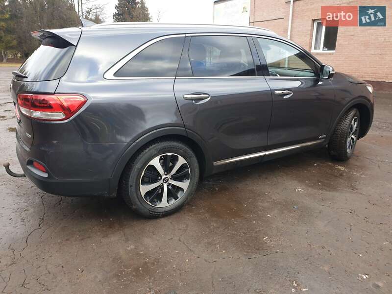 Внедорожник / Кроссовер Kia Sorento 2016 в Луцке