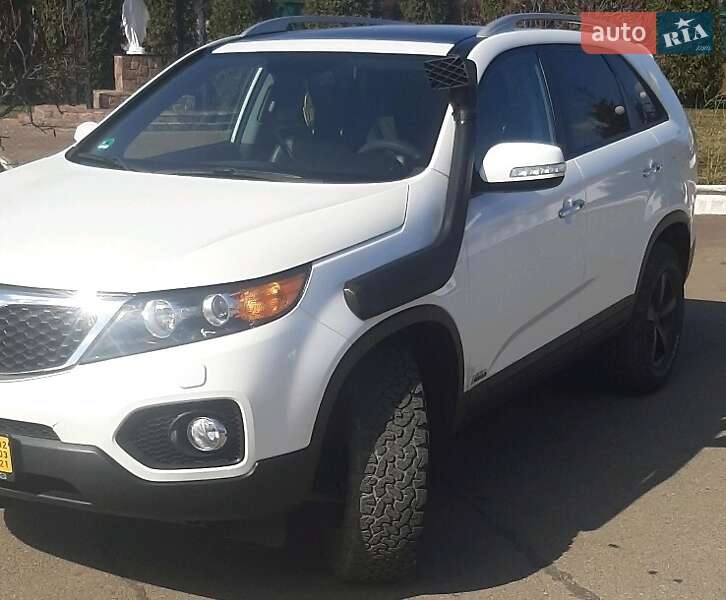 Внедорожник / Кроссовер Kia Sorento 2011 в Дрогобыче