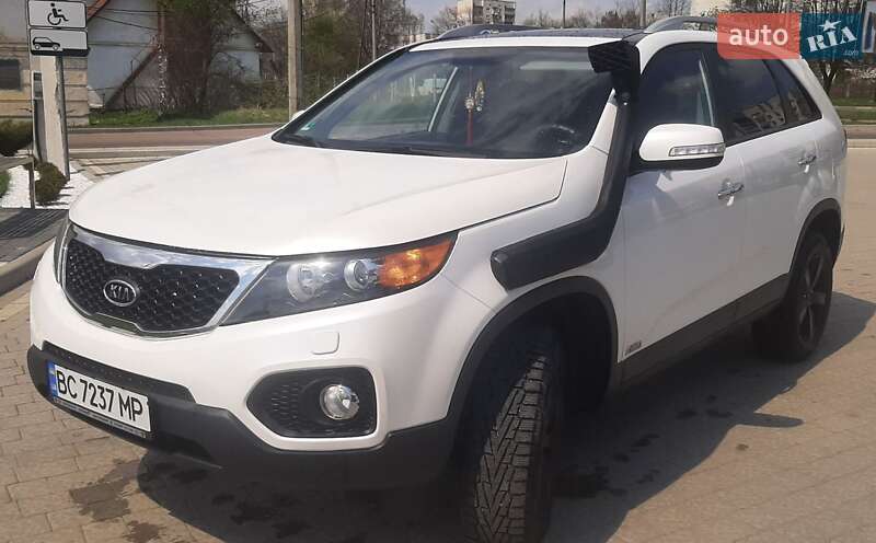 Внедорожник / Кроссовер Kia Sorento 2011 в Дрогобыче