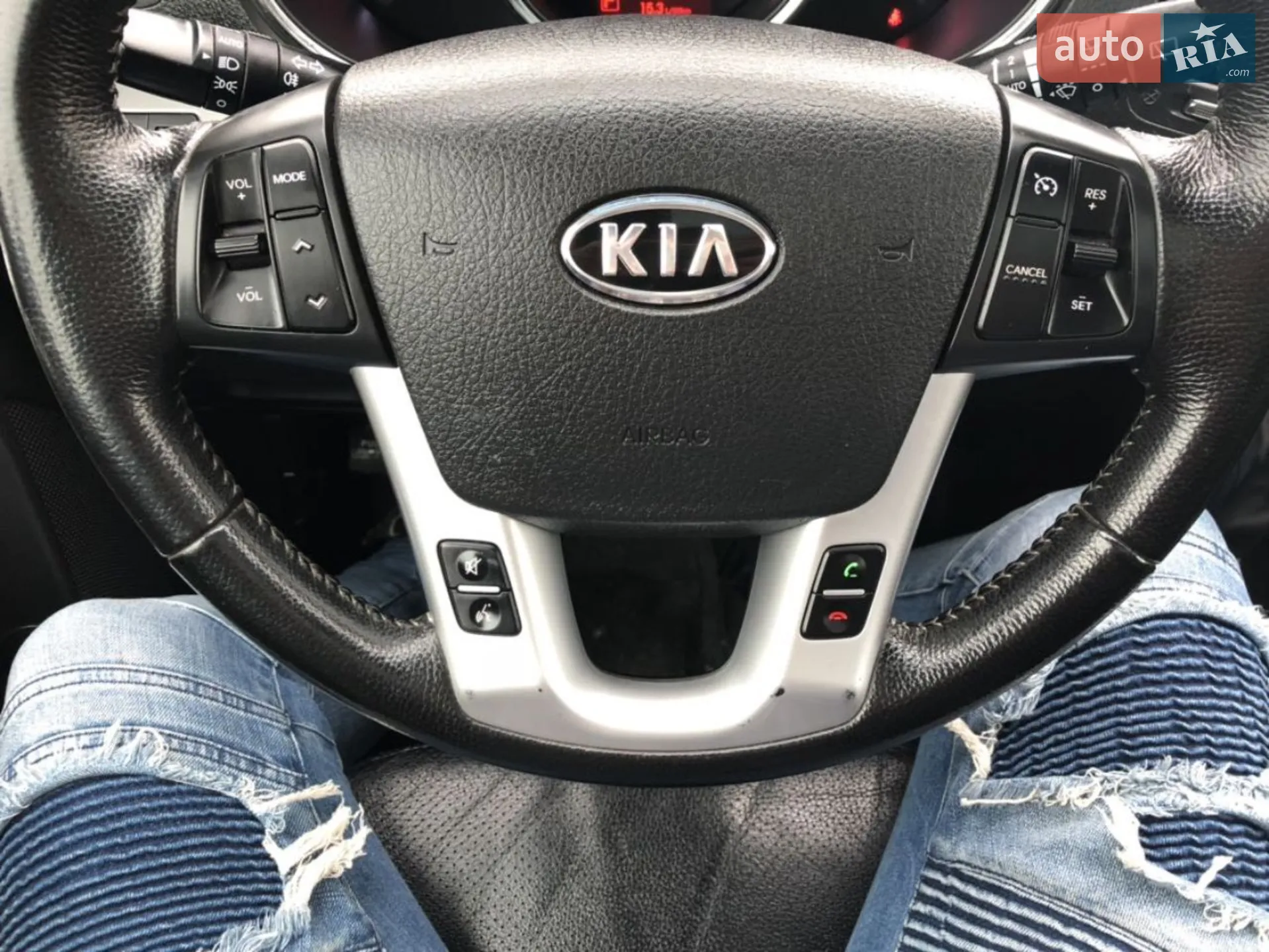 2010 Kia Sorento - мініатюра 13