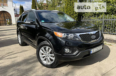 Внедорожник / Кроссовер Kia Sorento 2010 в Черновцах