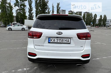 Внедорожник / Кроссовер Kia Sorento 2019 в 