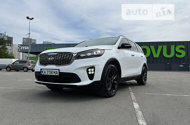 Внедорожник / Кроссовер Kia Sorento 2019 в 