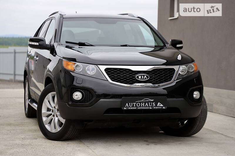 Внедорожник / Кроссовер Kia Sorento 2010 в 