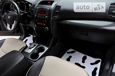 Внедорожник / Кроссовер Kia Sorento 2010 в 