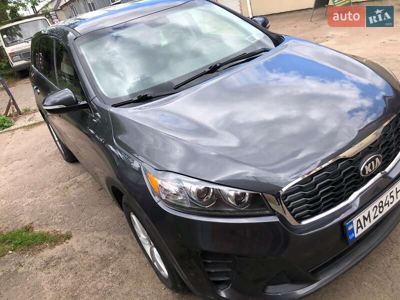 Позашляховик / Кросовер Kia Sorento 2018 в Житомирі