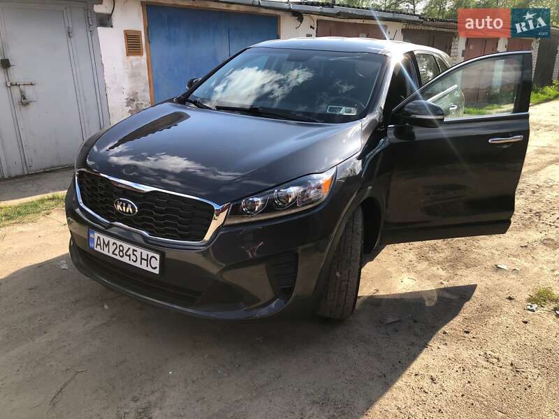 Позашляховик / Кросовер Kia Sorento 2018 в Житомирі