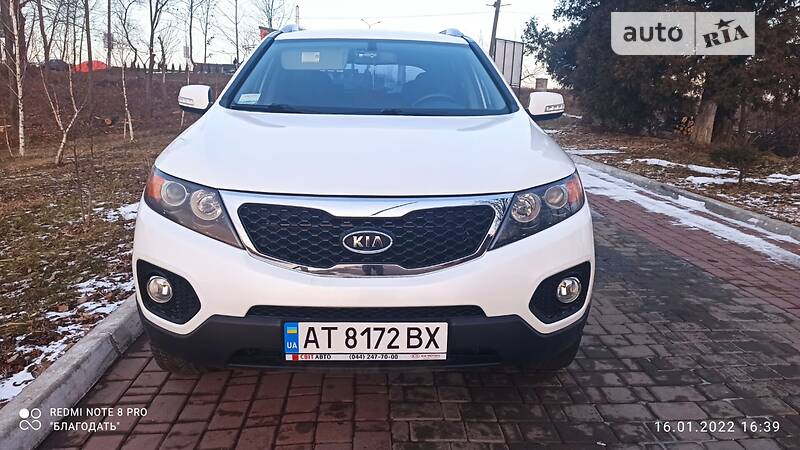 Внедорожник / Кроссовер Kia Sorento 2012 в Ивано-Франковске