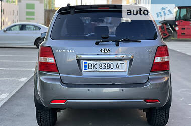 Внедорожник / Кроссовер Kia Sorento 2008 в Ровно