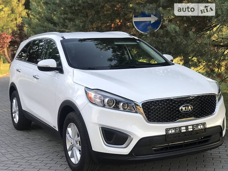 Внедорожник / Кроссовер Kia Sorento 2015 в Дрогобыче