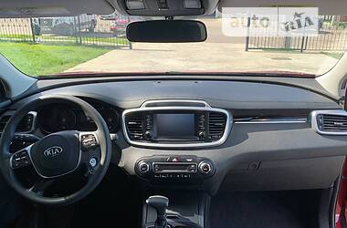 Внедорожник / Кроссовер Kia Sorento 2018 в 