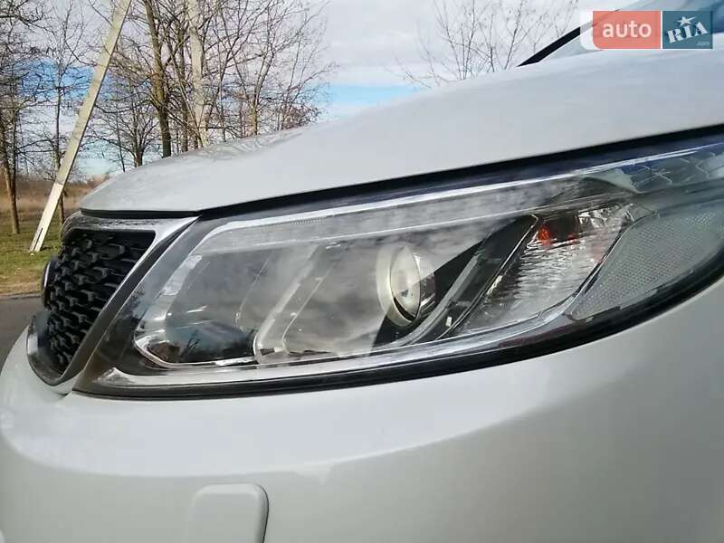 Внедорожник / Кроссовер Kia Sorento 2013 в Одессе